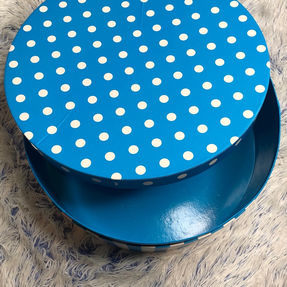 Decorative Container - Picture 4 of 4
